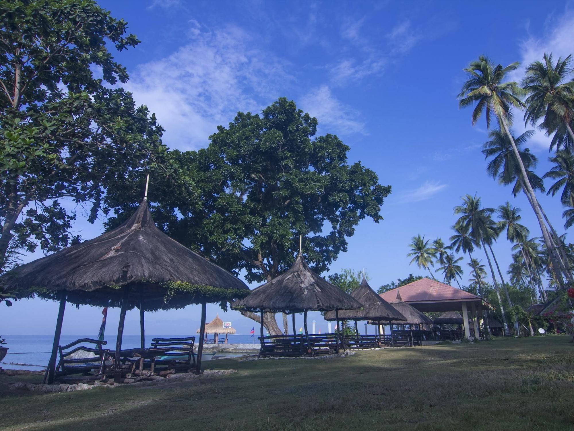 Punta Del Sol Araceli Beach Resort Samal Ngoại thất bức ảnh