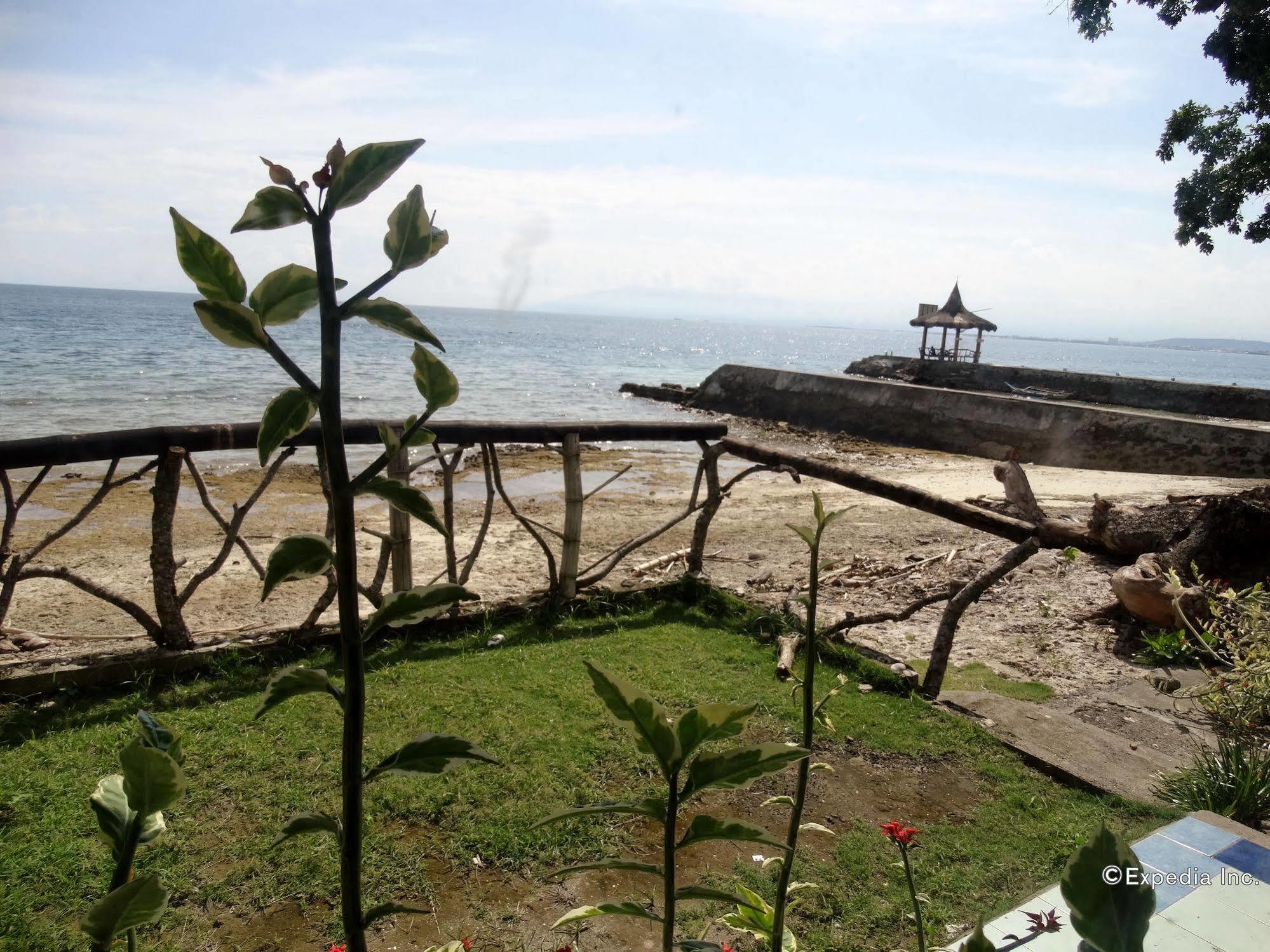 Punta Del Sol Araceli Beach Resort Samal Ngoại thất bức ảnh